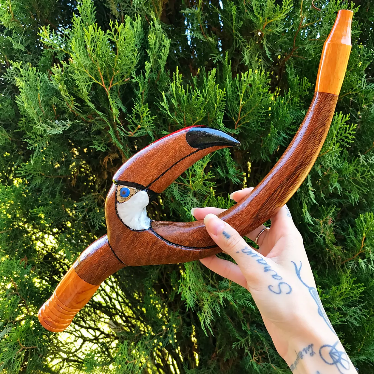 Tepi entalhado — tepis do Ateliê Era Toco